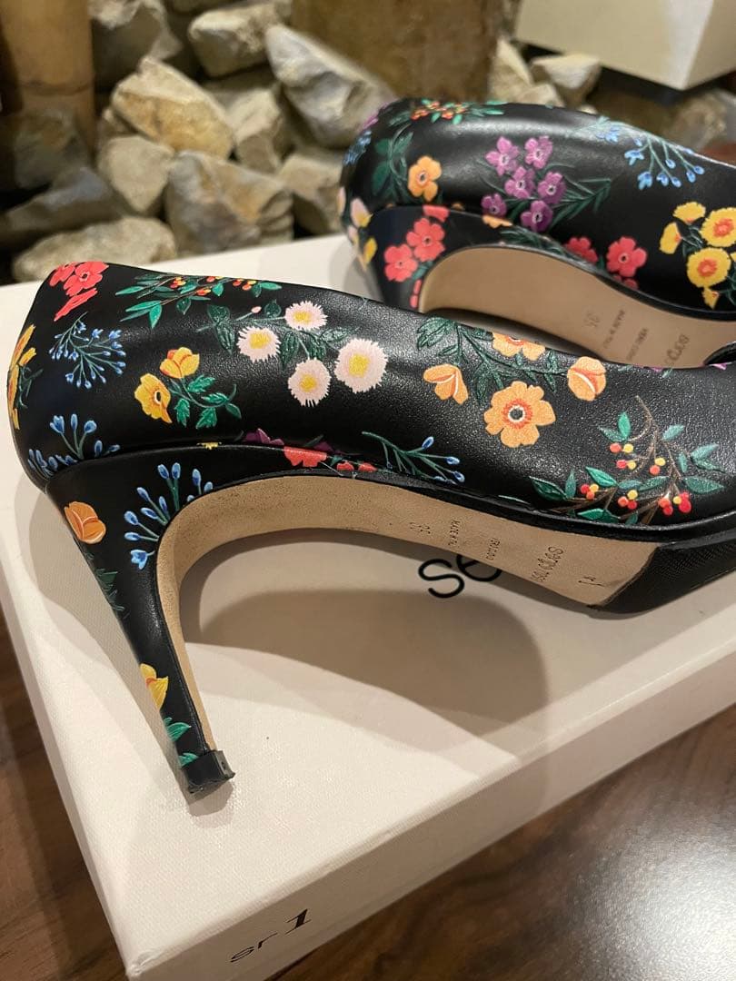 ✨極美品✨セルジオロッシ×ショウゴセキネ コラボ sr1 パンプス