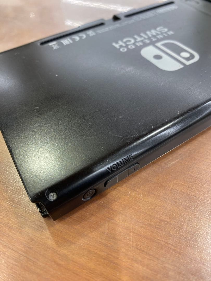 H*i様 ◆ Nintendo Switch 本体 2018年製 動作OK 現状