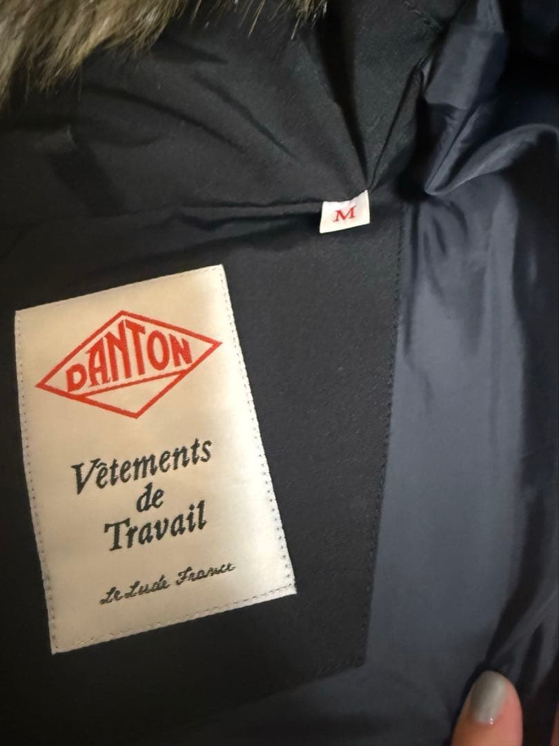 ダントン　フェイクファーフーデッドダウンジャケットDT-A0007LAS