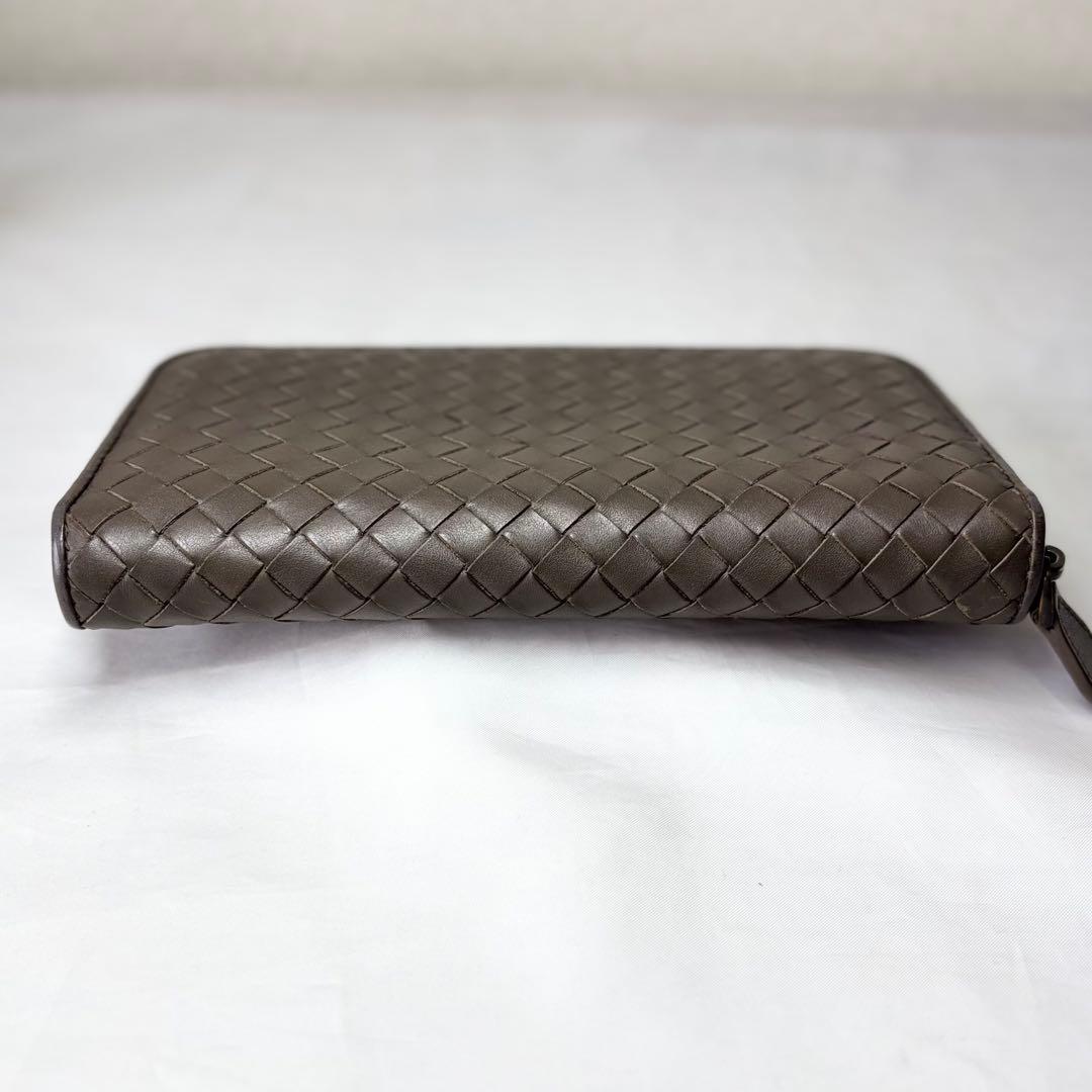【美品】　ボッテガヴェネタ　長財布　イントレチャート　ラウンドファスナー