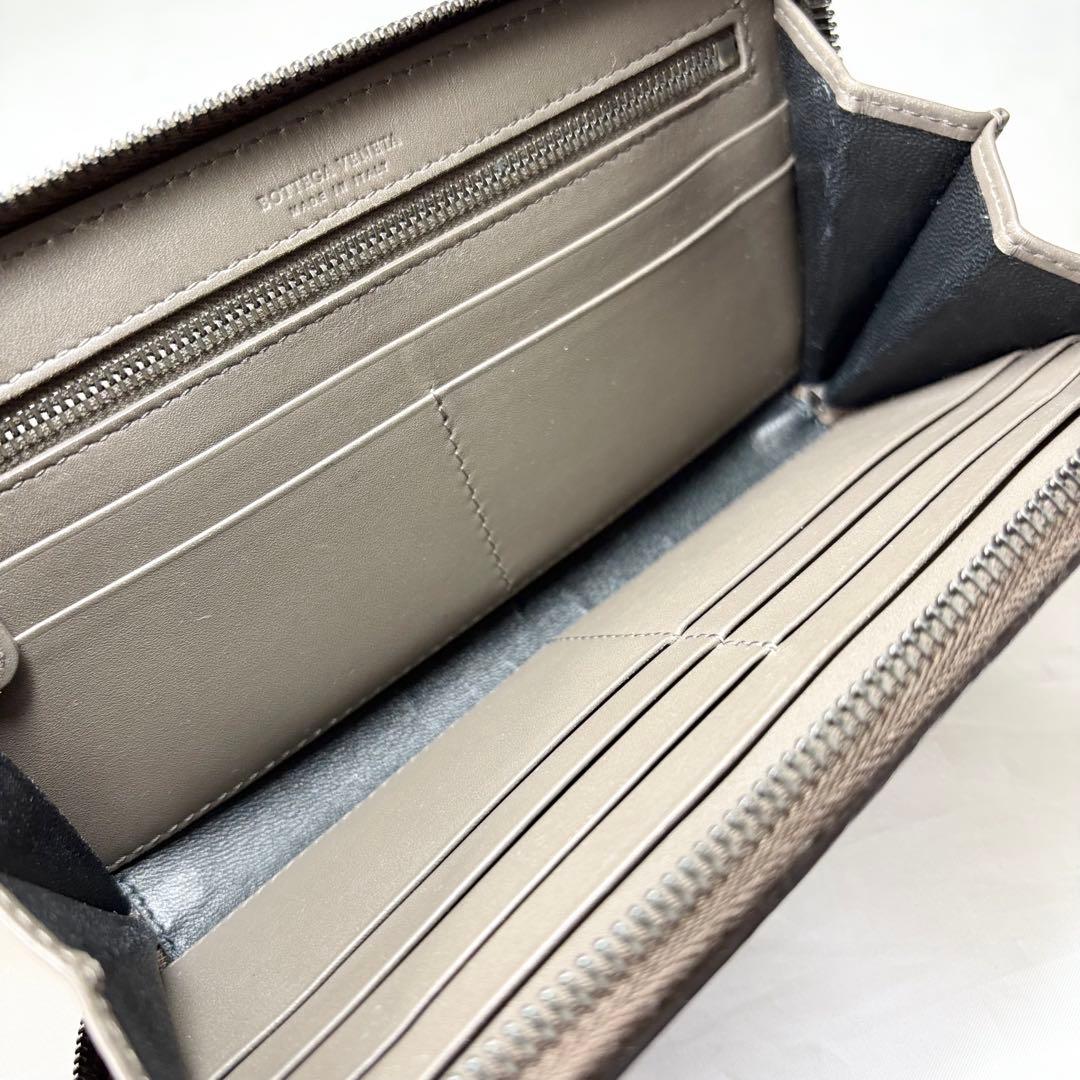 【美品】　ボッテガヴェネタ　長財布　イントレチャート　ラウンドファスナー