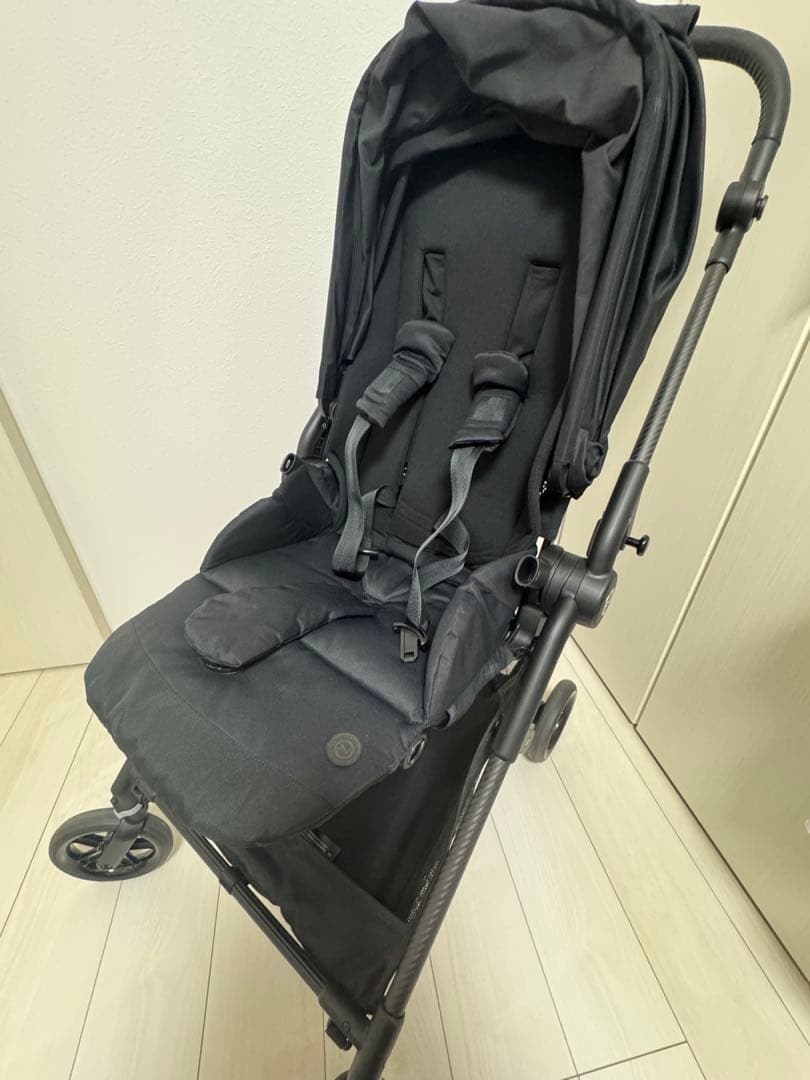 サイベックス⭐︎メリオカーボン黒ベビーカー2021
