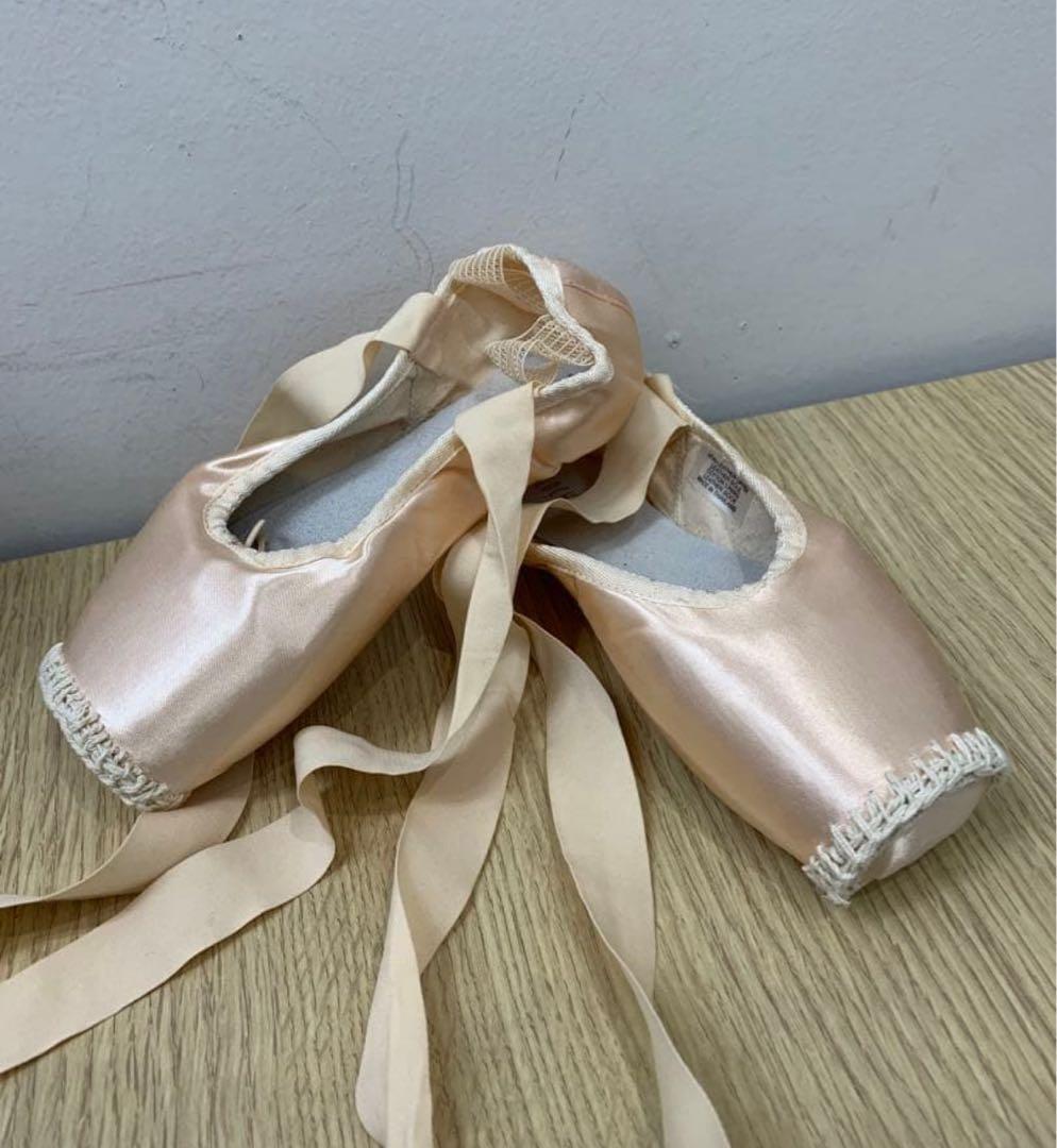 BLOCH バランスヨーロピアン　トゥシューズ　5.5X かがり縫い済み