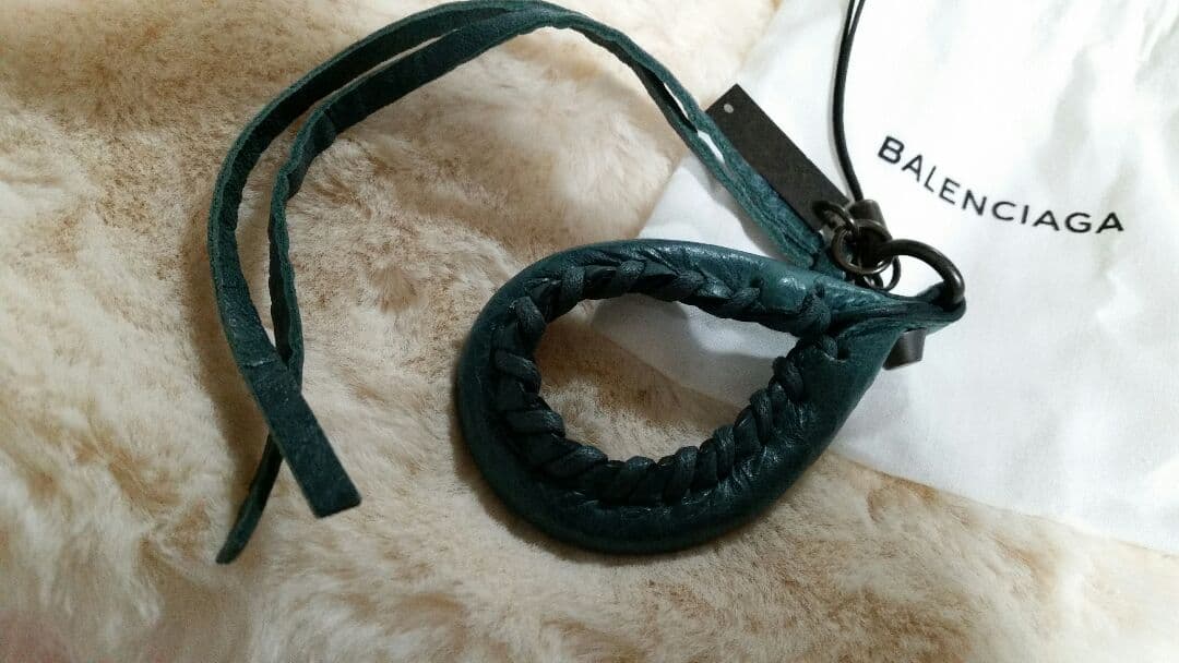 新品 BALENCIAGA バレンシアガ ストラップ