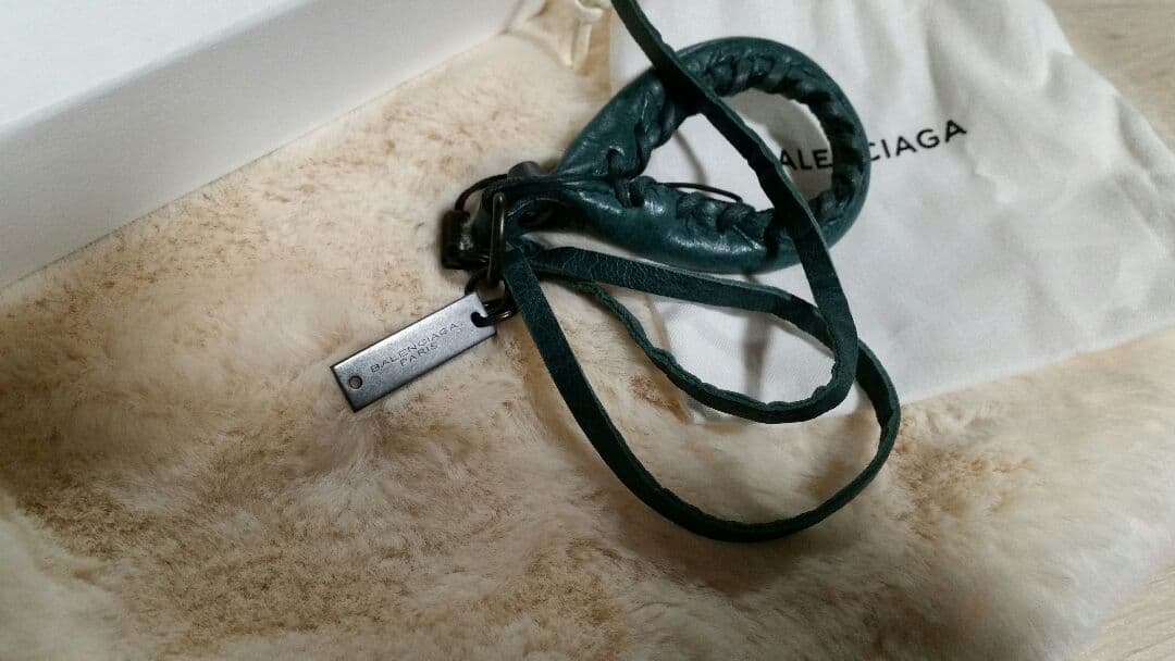 新品 BALENCIAGA バレンシアガ ストラップ