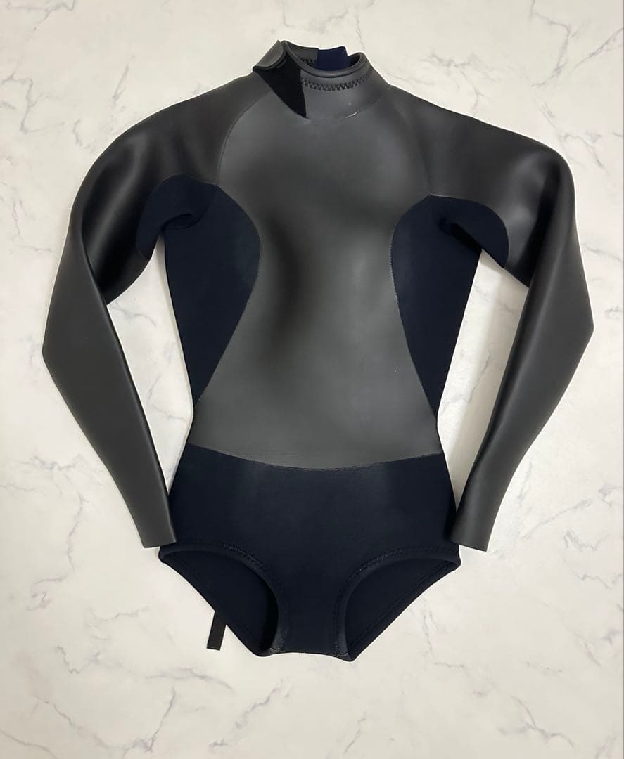 ラバー⭐︎ロンスプウェットスーツ⭐︎cordialレディースMくらい⭐︎2mm