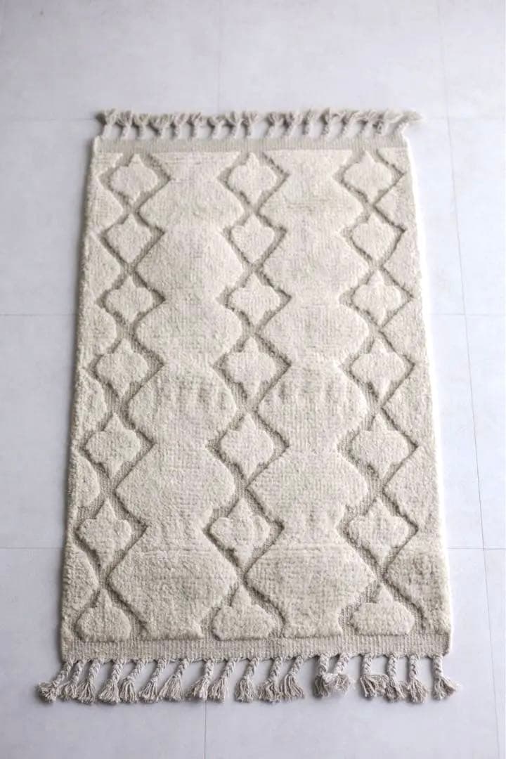 103×62 モロッコ　ベニワレン　新品　ウール　生成り　ホワイト