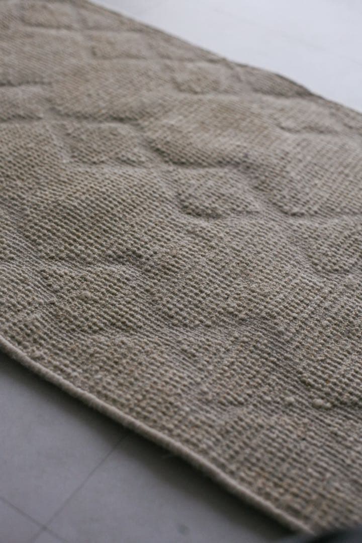 103×62 モロッコ　ベニワレン　新品　ウール　生成り　ホワイト