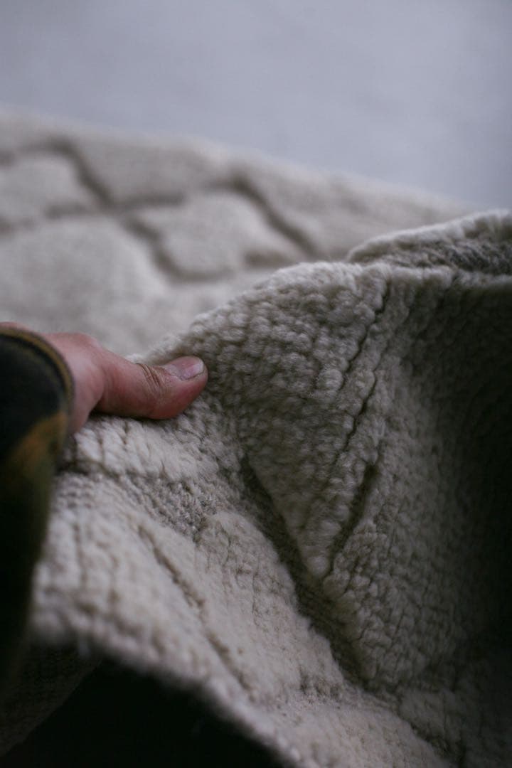 103×62 モロッコ　ベニワレン　新品　ウール　生成り　ホワイト