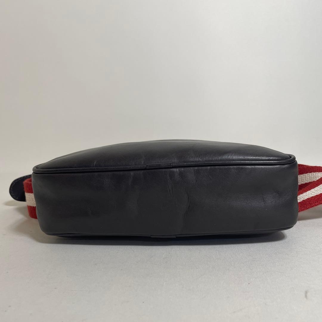 2601-181｜美品｜バリー ボディバッグ レザー ダークブラウン