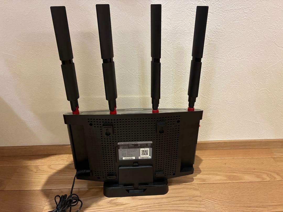 BUFFALOのWXR-6000AX12P/D 無線LANルーター 本体