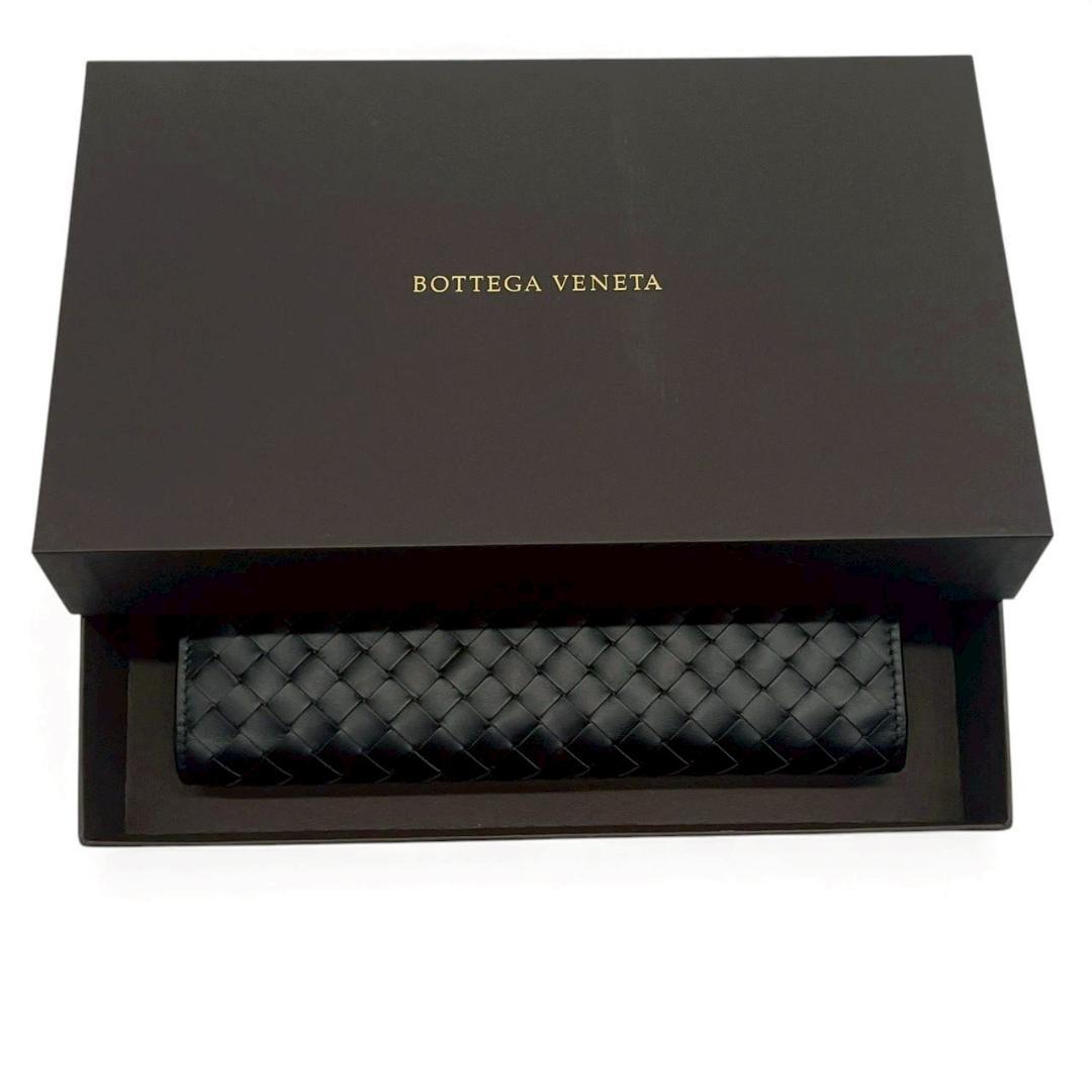 Y【新品未使用】ボッテガヴェネタ イントレチャート 二つ折り長財布 ブラック