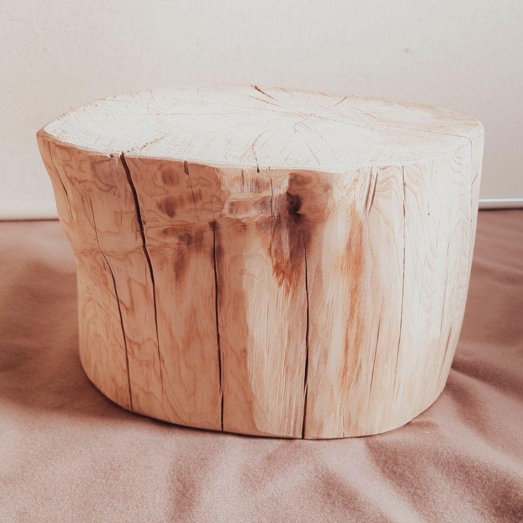 セール品 東濃ひのき アロマウッド 根元末広がり 切株テーブル・椅子