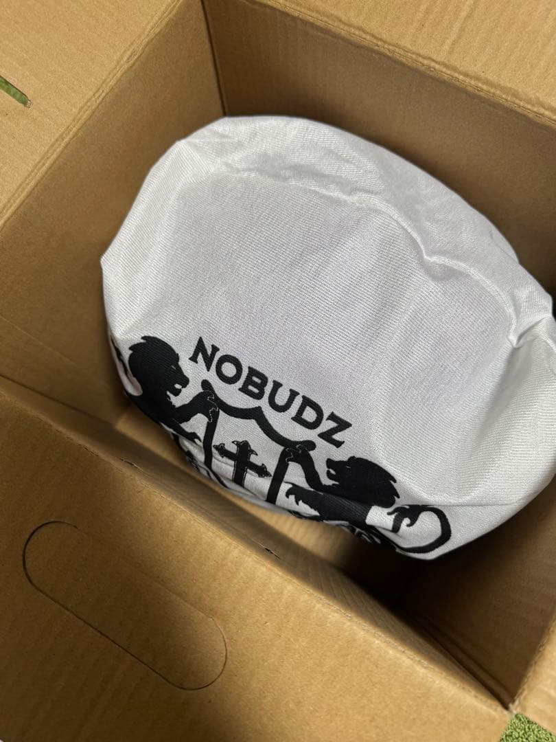 NoBudz グリッターヘルメット