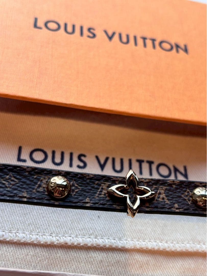 【新品未使用】LOUISVUITTONブラスレ ブルーミング 定価113400円
