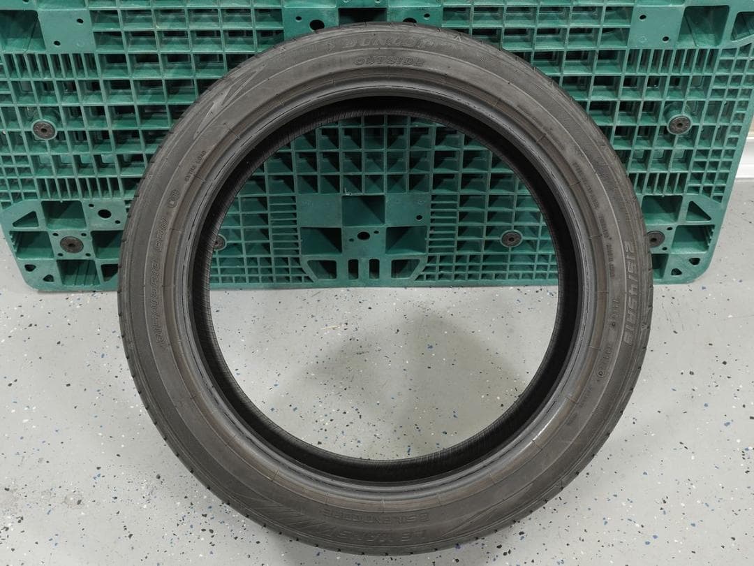 た*き様 中古タイヤ ダンロップ ルマンⅤ 215/45R18 4本 DL LE