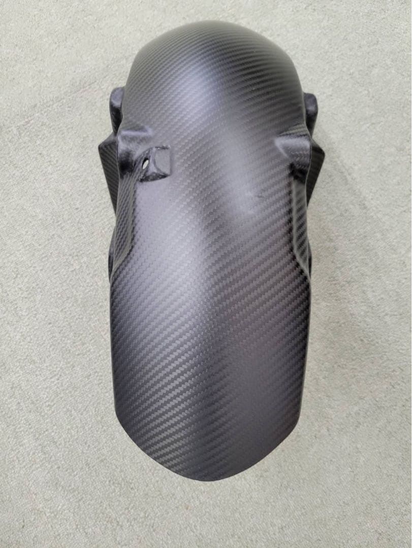 XSR900(旧型)フロントフェンダー カーボン つや消し