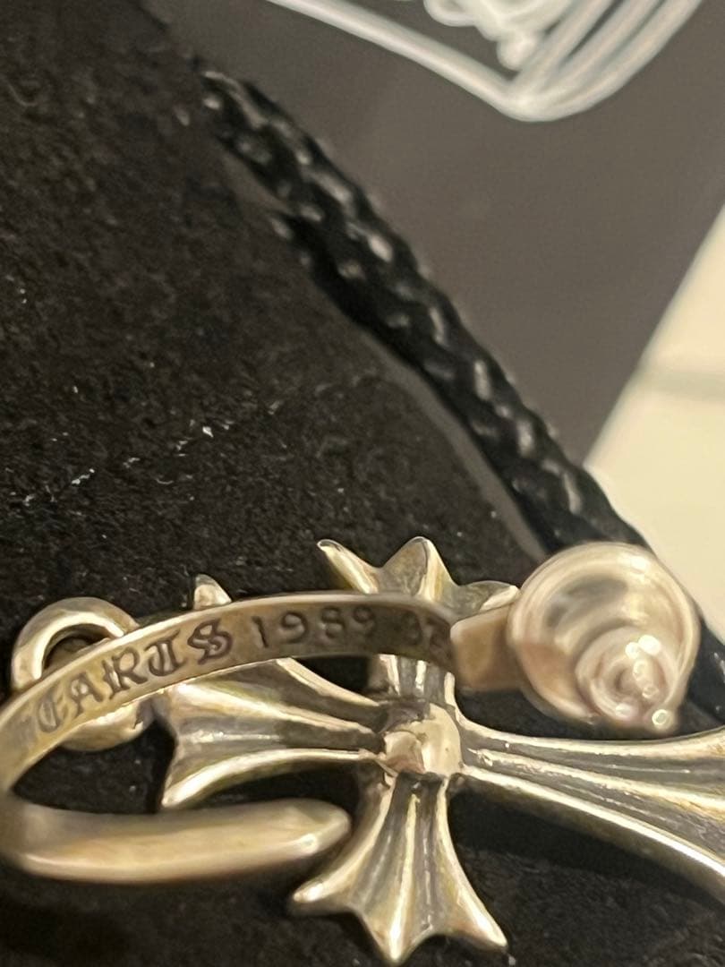 クロムハーツ タイニー CH クロス フープ ピアス シルバー925 片耳