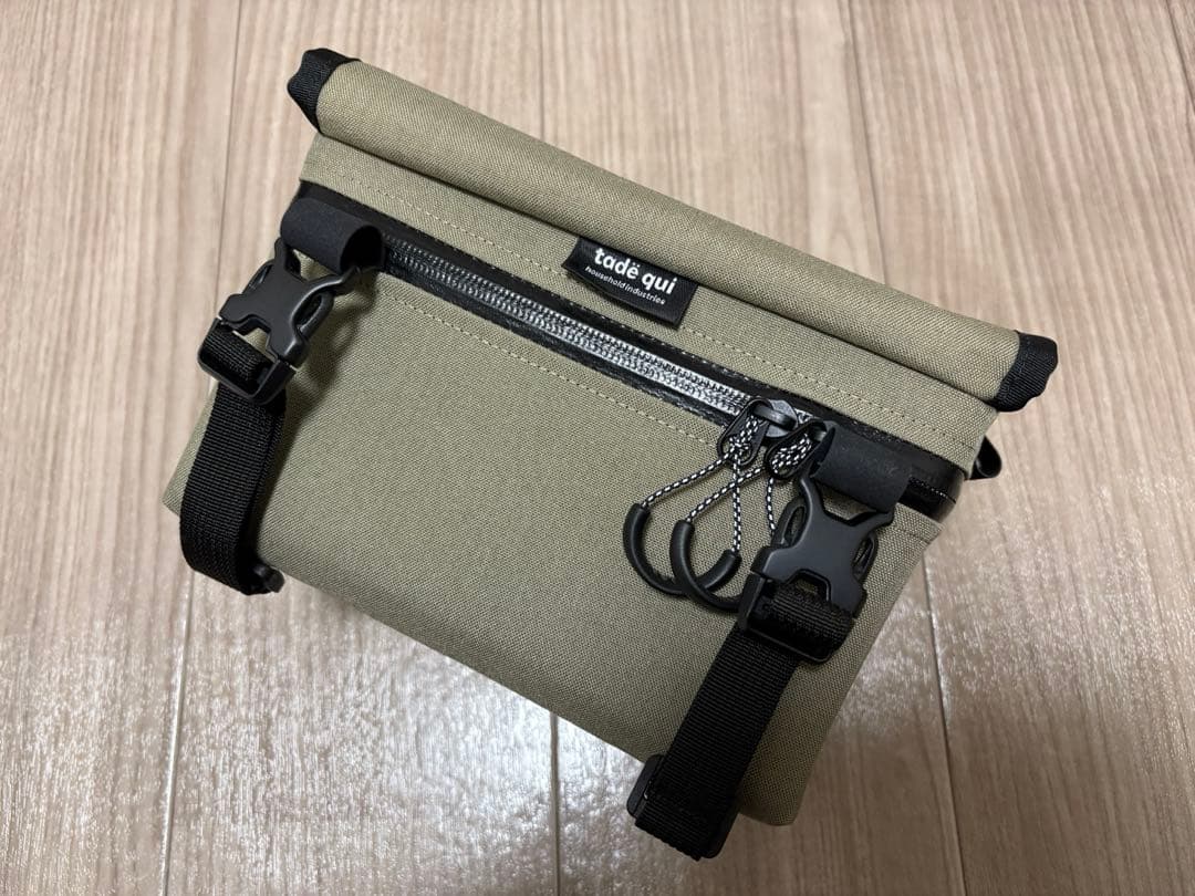 【美品】tade gui フロントバッグ