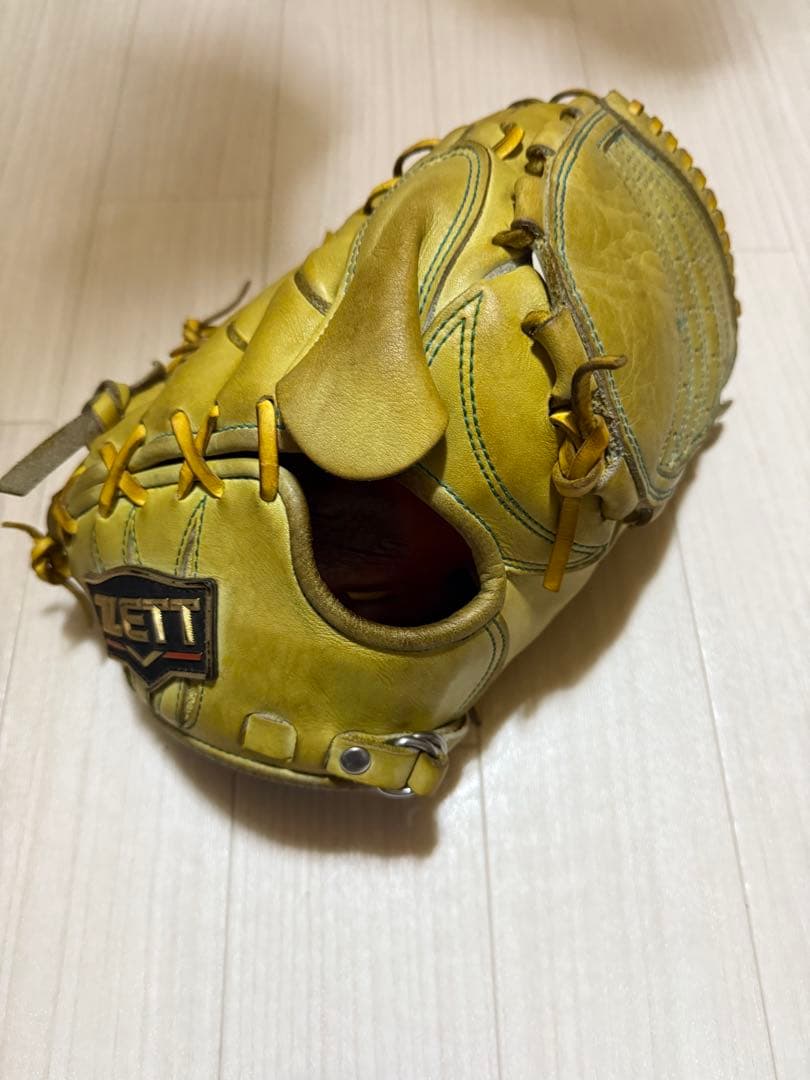 匿名発送　　プロステイタス硬式投手用グローブ