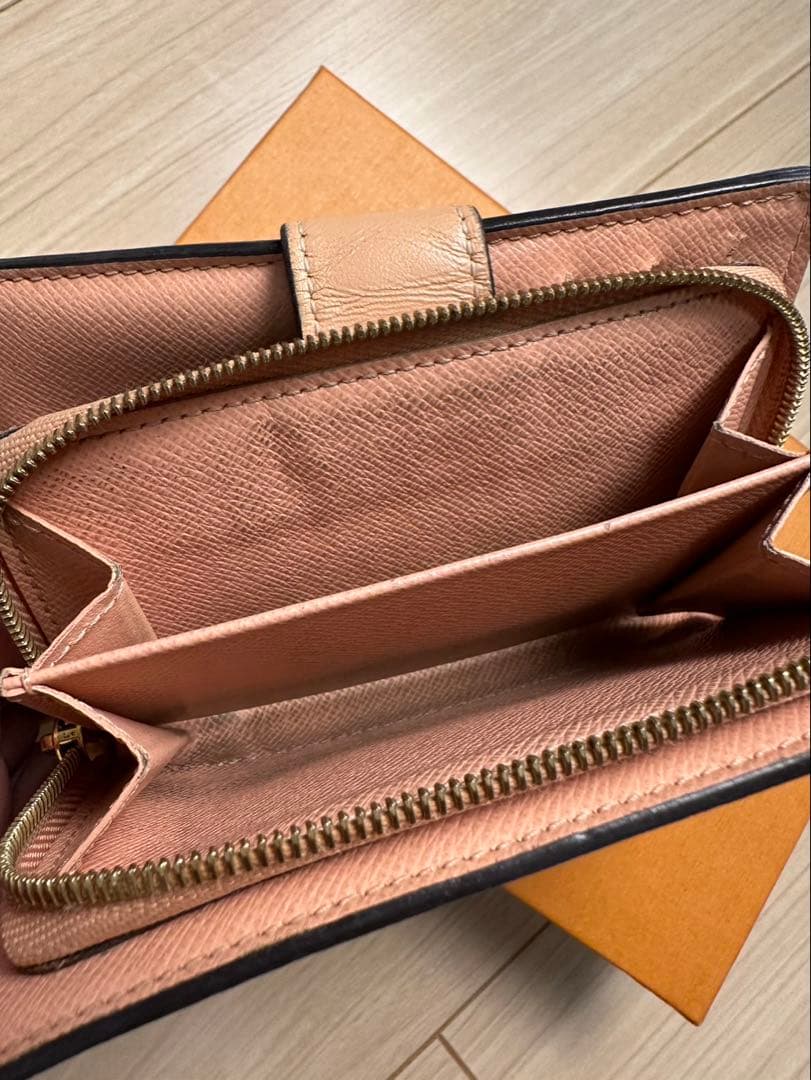 ルイヴィトン　LOUIS VUITTON ポルトフォイユジュリエット