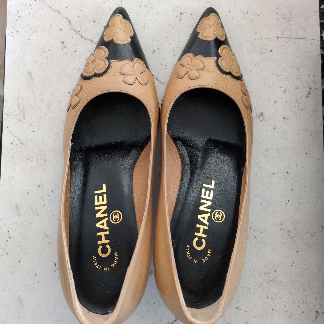 CHANEL フラワー装飾 ポインテッドトゥシューズ 35.5C