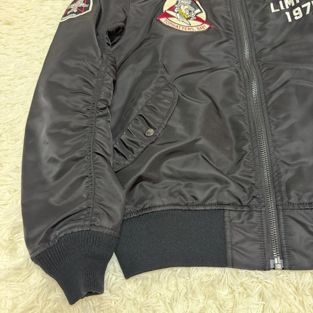 AVIREX “TOMCAT” MA-1 Flight Jacket / XL