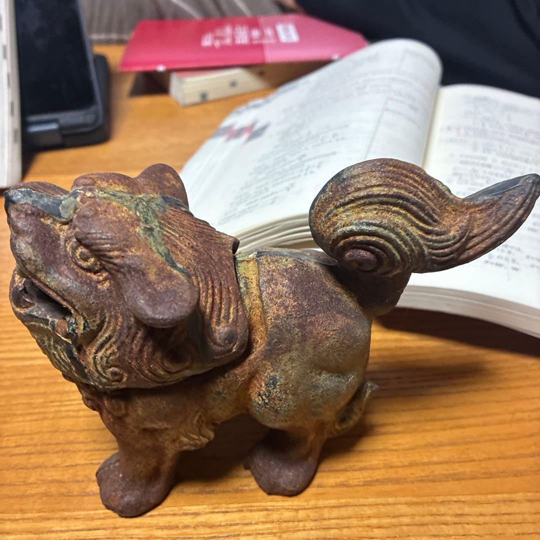 ブロンズ製 獅子の置物