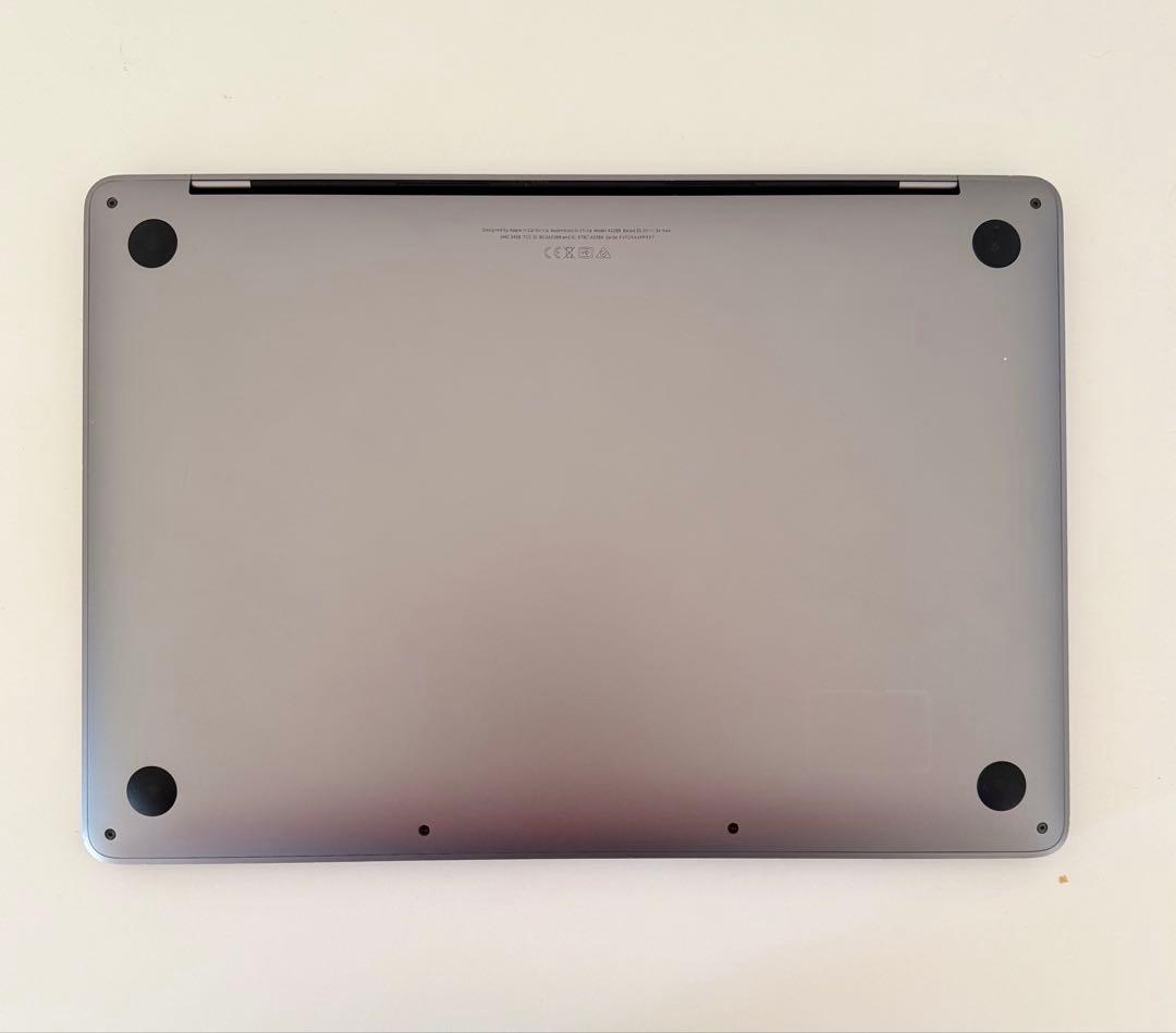 美品 Macbook Pro 2020 13インチ M1 Office付ける