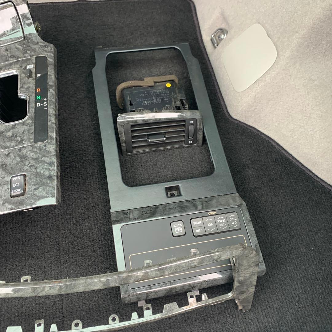 トヨタ　18クラウン　純正インパネセットスイッチ付 グレー　動作確認済み 中古品