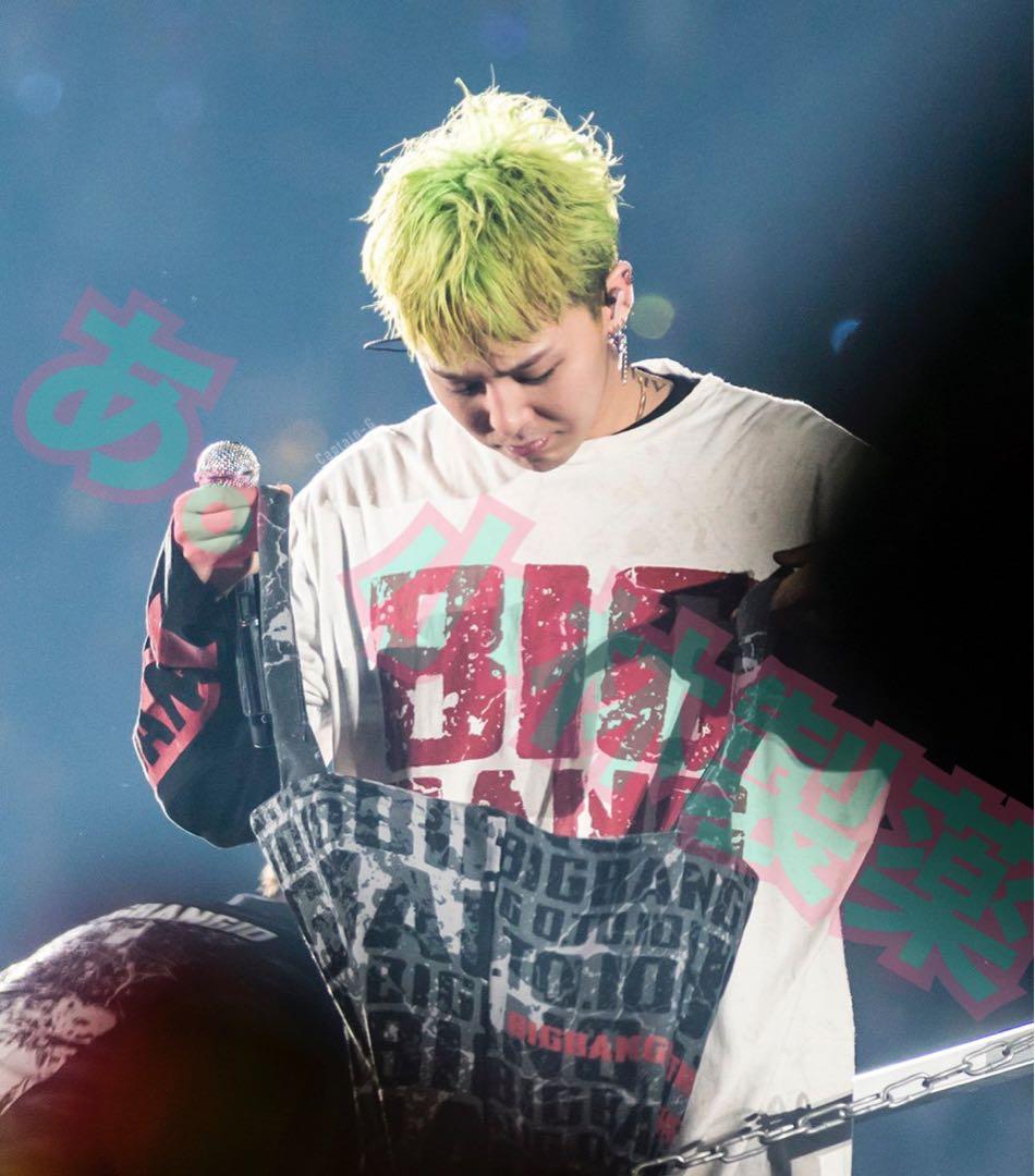 BB☆ひまわり ⚛️BIGBANG バッグ＆ミラー＆時計 3点おまとめ