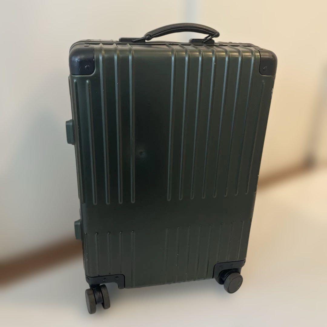 イノベーター　アルミキャリーケース　スーツケース　機内持ち込み可　36L