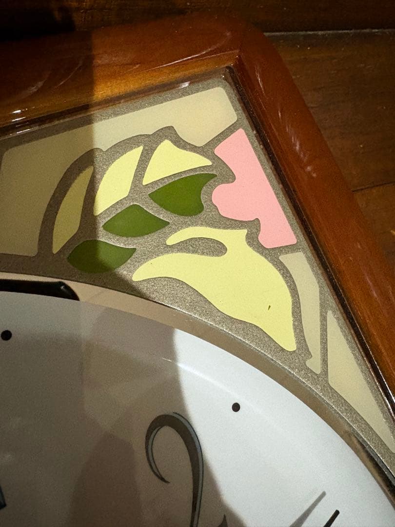 EMUAIR ステンド風　ウォールクロック　壁掛時計　8MG746EJ