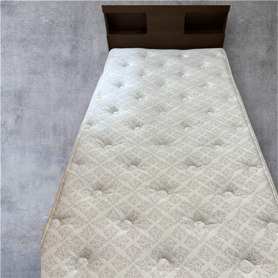 2 超美品　Simmons Beautyrest シングルスプリングマットレス