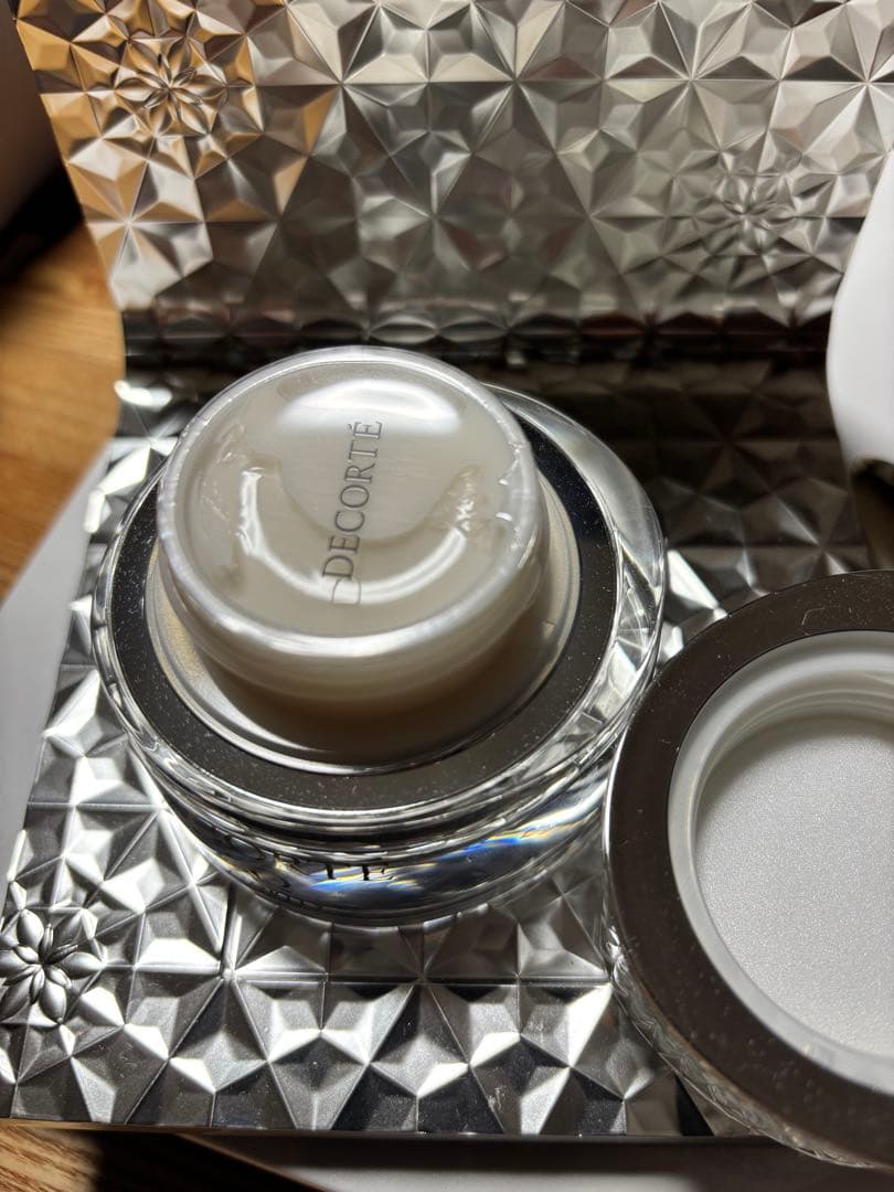 DECORTÉ AQ インテンシブクリーム スパチュラ付き