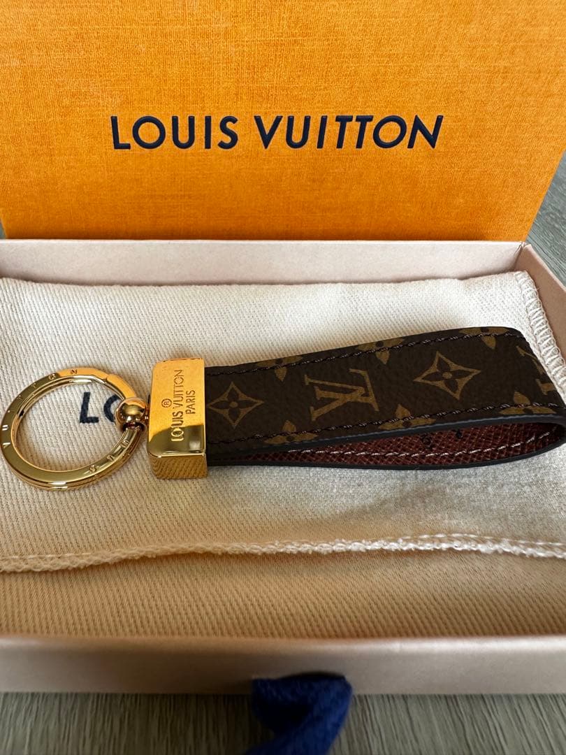 LOUIS VUITTON キーホルダー　キーリング