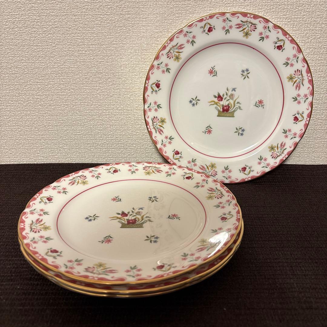 ウェッジウッド　ビアンカ　デザートプレート　21.5cm