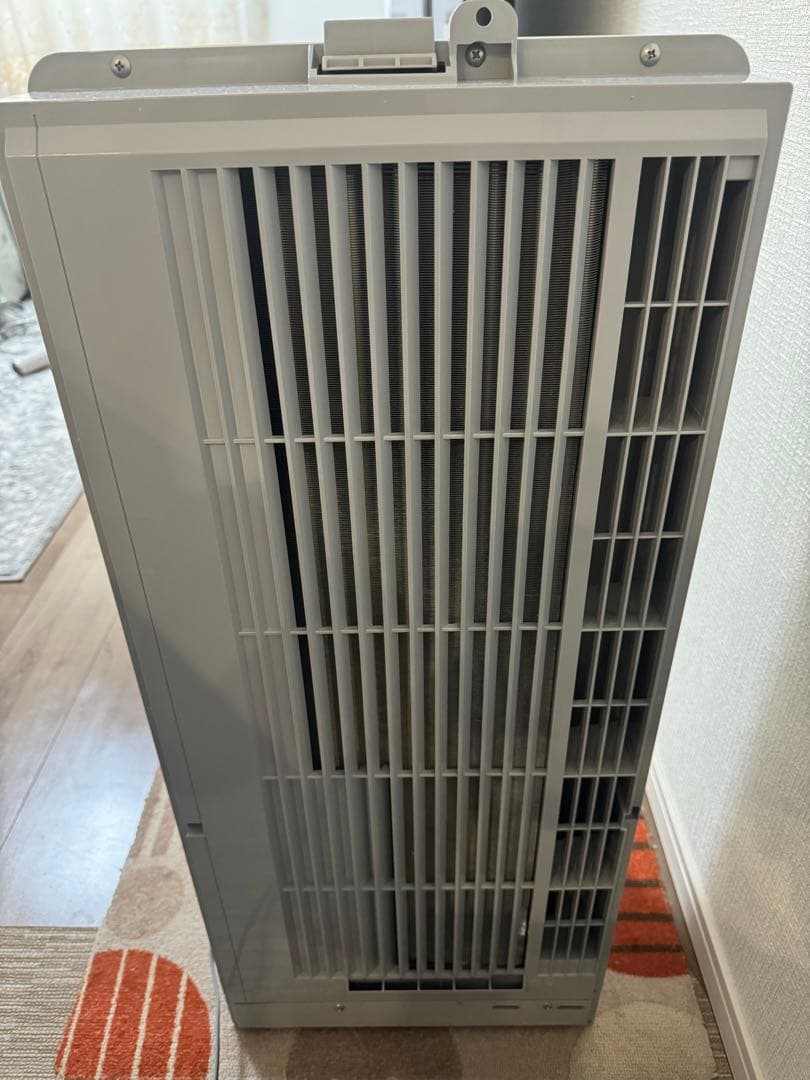 コロナルームエアコンウインド形冷房専用型式CW-1622R 2022年製