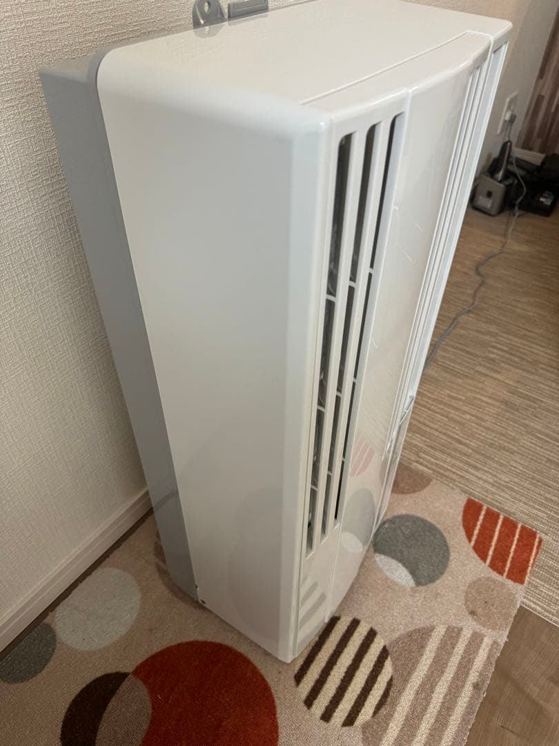 コロナルームエアコンウインド形冷房専用型式CW-1622R 2022年製