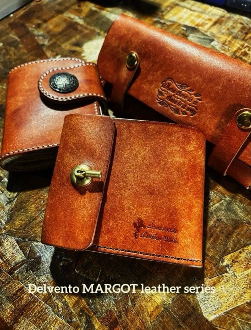 新品　イタリア本革マルゴーレザー　ウォレット　総手縫豪華仕様