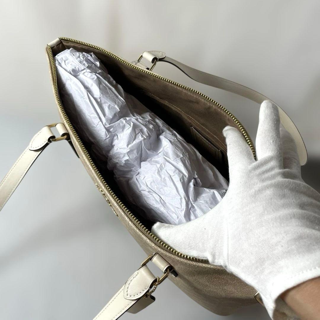 coach ⭐️ コーチ 新品タグ付き トートバッグ シグネチャー CW381