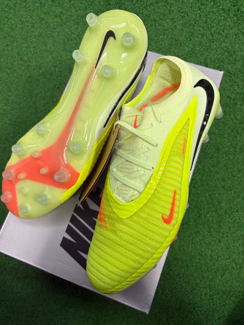 新品　限定　特価　ナイキ　ファントム 6 LOW エリート AG 27cm