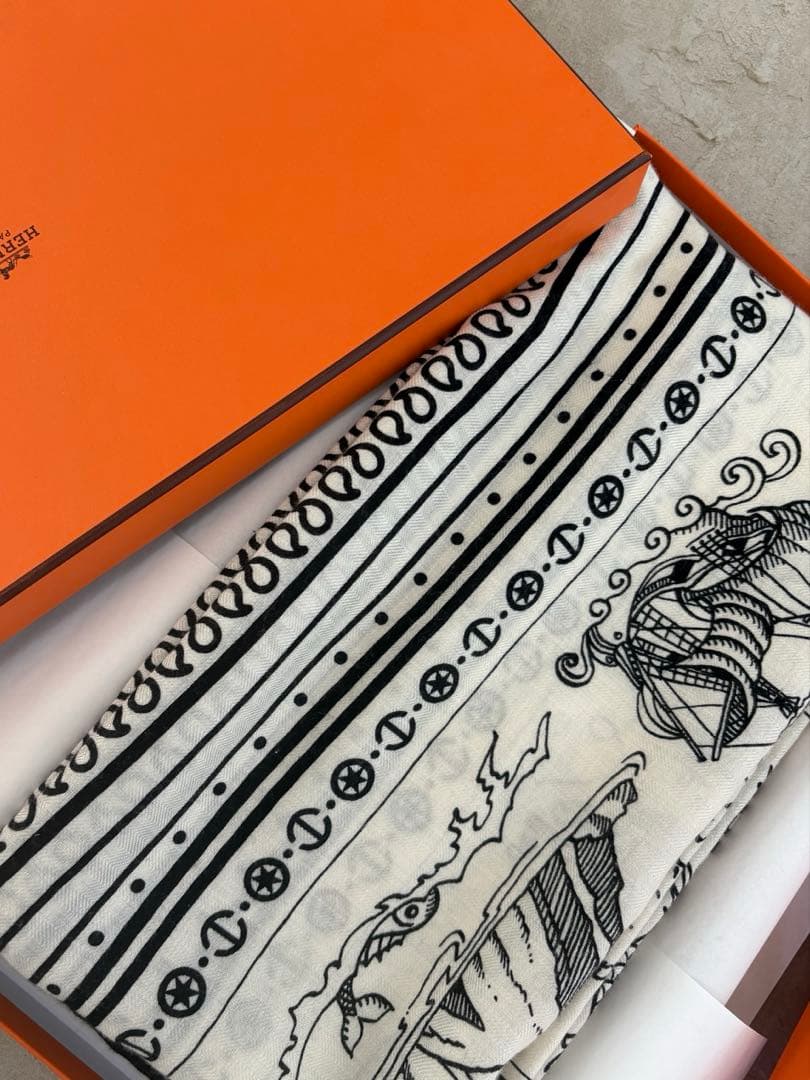 週末値下:エルメス カシシル 船乗りのタトゥー ホワイト