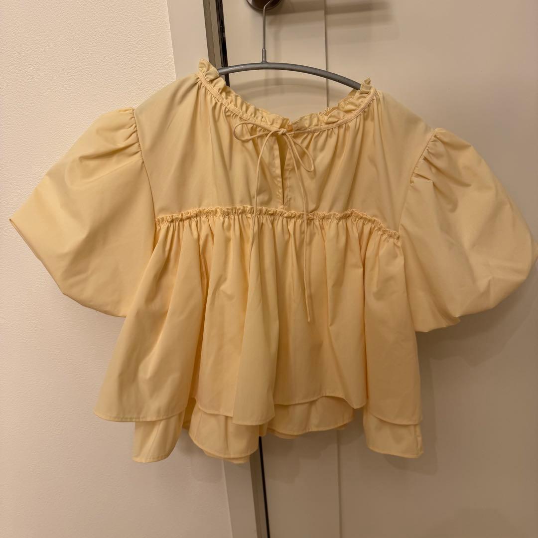 新品未使用　THETOE ポルトパフブラウス　イエローS