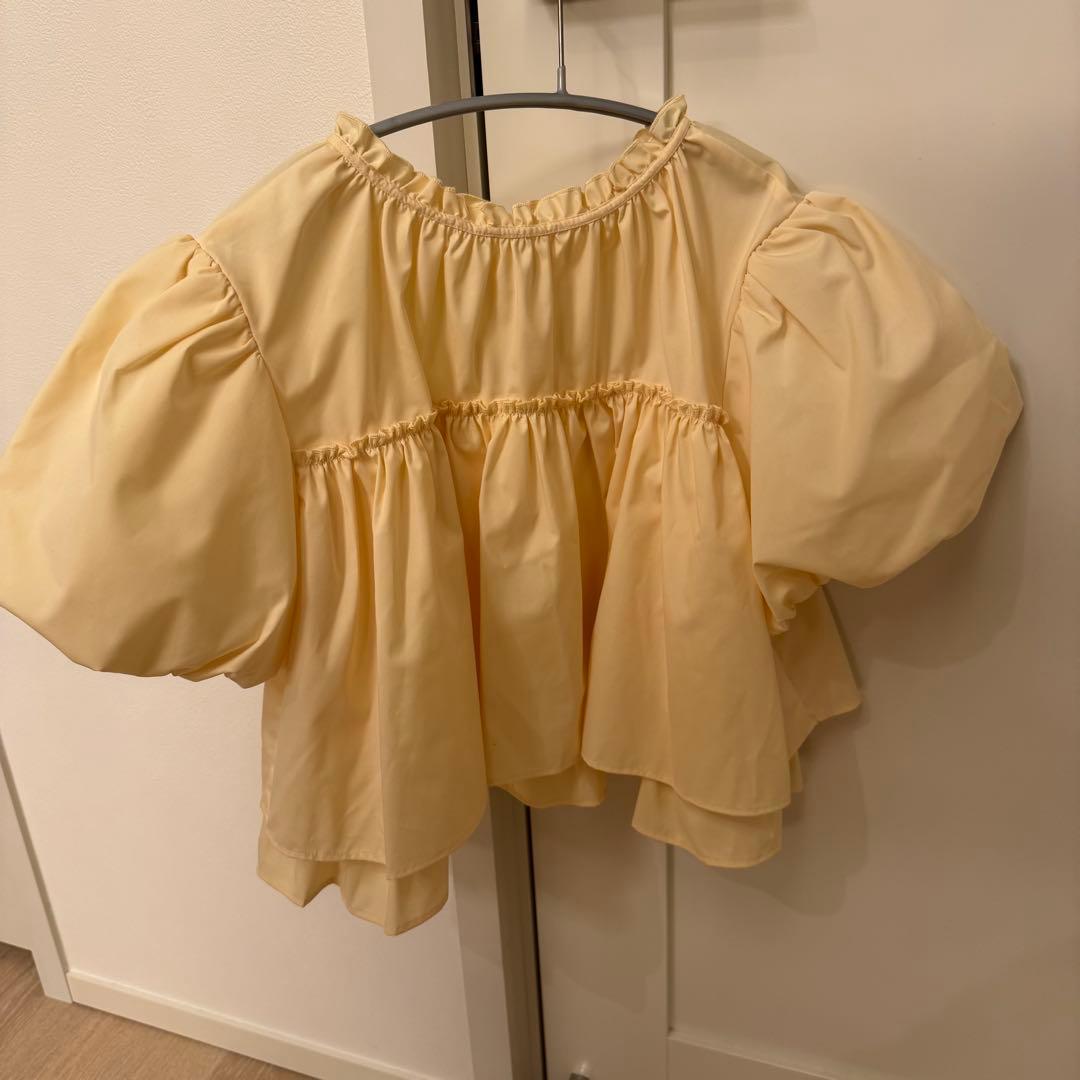 新品未使用　THETOE ポルトパフブラウス　イエローS