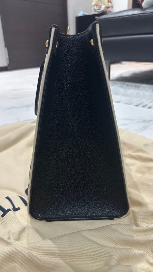 LOUIS VUITTON M46016 オンザゴーMM モノグラムアンプラント