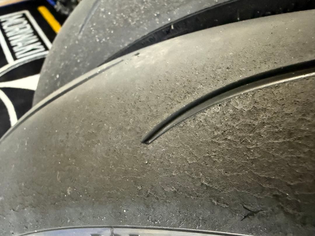 ダンロップQ5 120/70ZR17 160/60ZR17前後セット 8分山