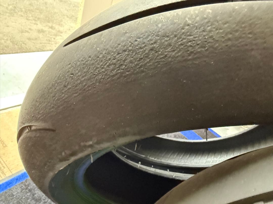 ダンロップQ5 120/70ZR17 160/60ZR17前後セット 8分山