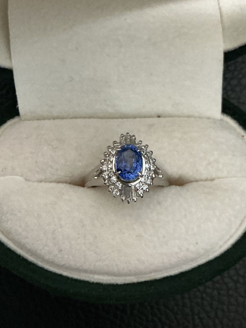 703本物保証PT900 サファイア1.18ct ダイヤ0.35ctリング