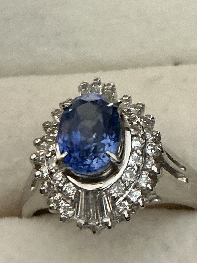 703本物保証PT900 サファイア1.18ct ダイヤ0.35ctリング